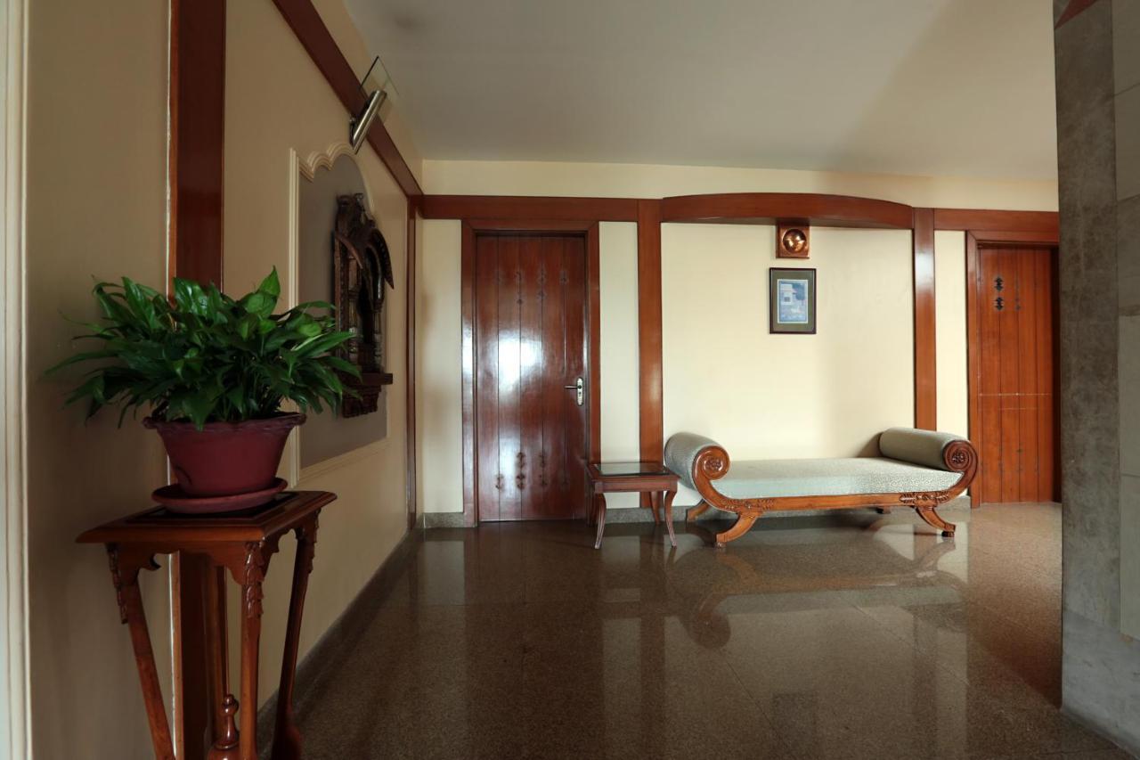 Hotel The Manor - A Boutique Hotel Jorhāt Εξωτερικό φωτογραφία