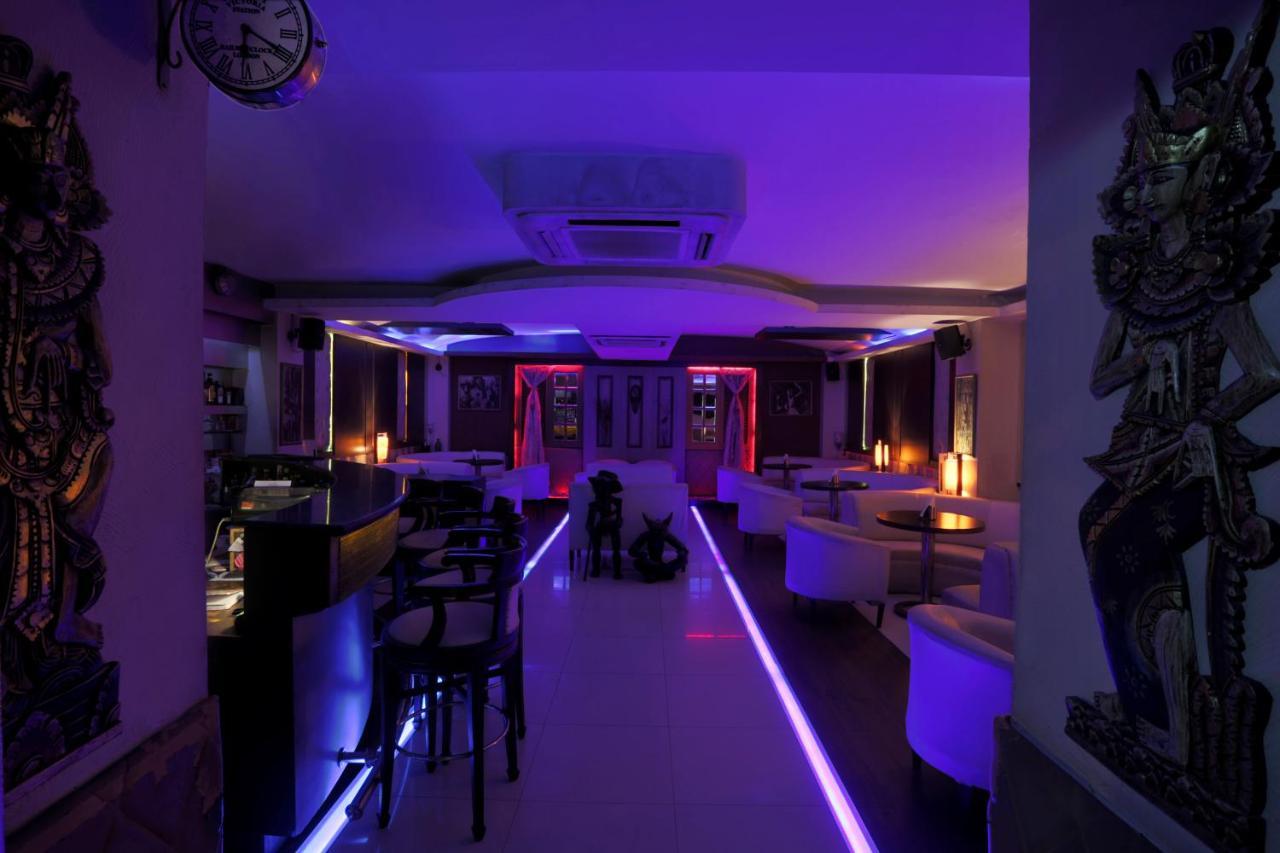Hotel The Manor - A Boutique Hotel Jorhāt Εξωτερικό φωτογραφία
